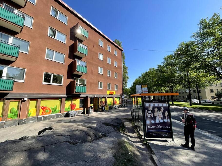 Apartamento Studio The Vibe / 25Min To Airpt & 5Min To Center Helsinki Exterior foto